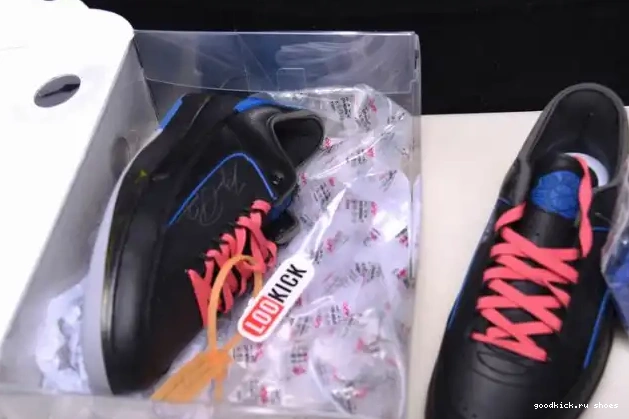 DJ4375-004 Jordan Low Blue Retro SP Black 2 Off-White 0418